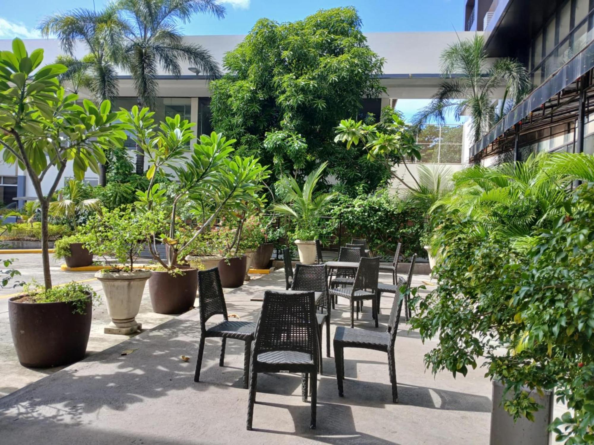 Dohera Hotel Cebu Eksteriør bilde